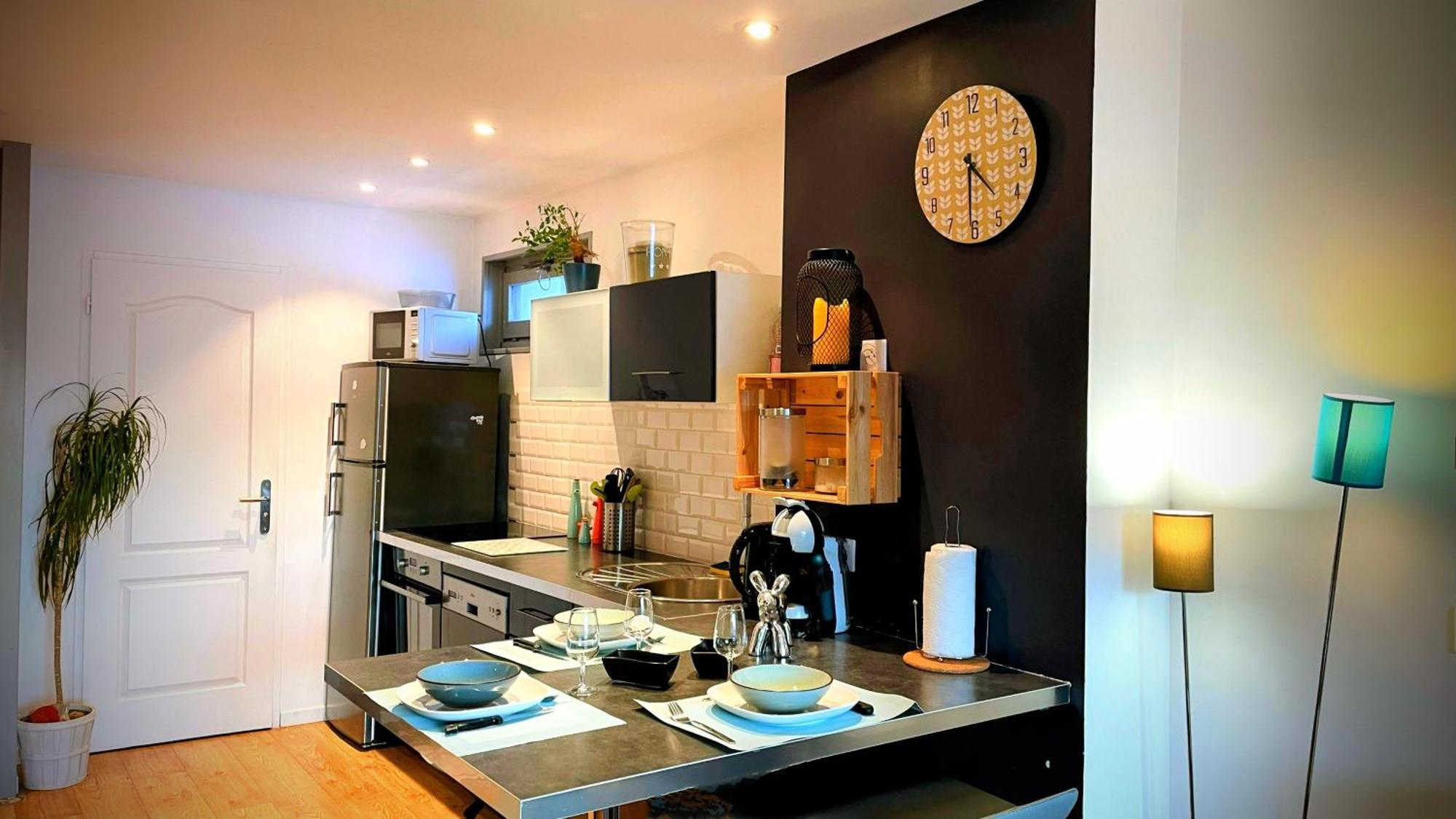 Duplex Cosy : Moderne, Fonctionnel Et Confortable ลองส์ซองแวร์เคอร์ ภายนอก รูปภาพ